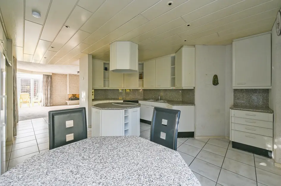 Burg Groot Enzerinksngl 69