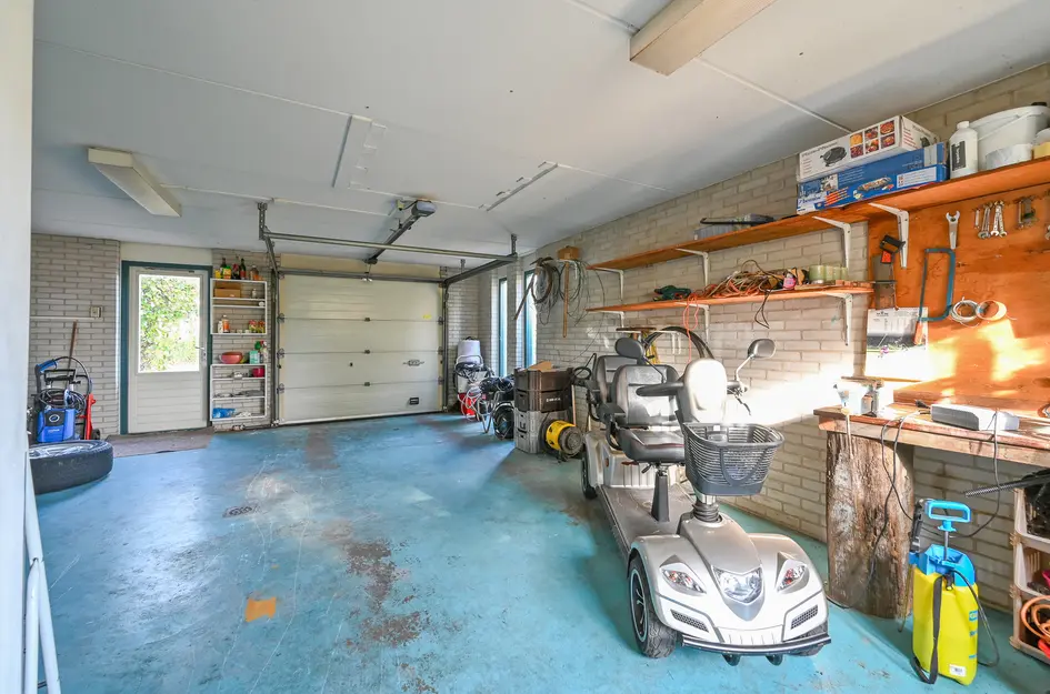 Burg Groot Enzerinksngl 69