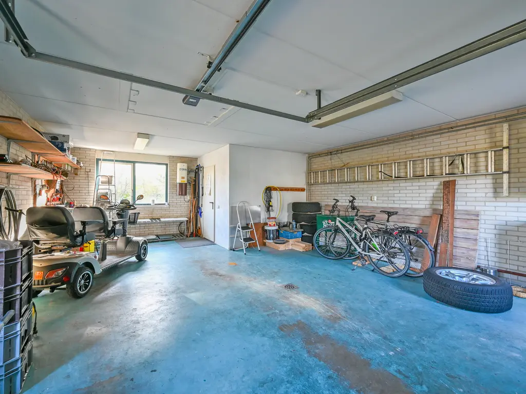 Burg Groot Enzerinksngl 69, MAASLAND