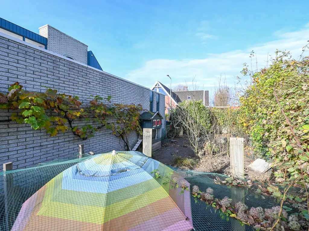 Burg Groot Enzerinksngl 69, MAASLAND