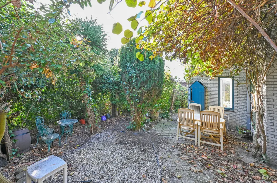 Burg Groot Enzerinksngl 69