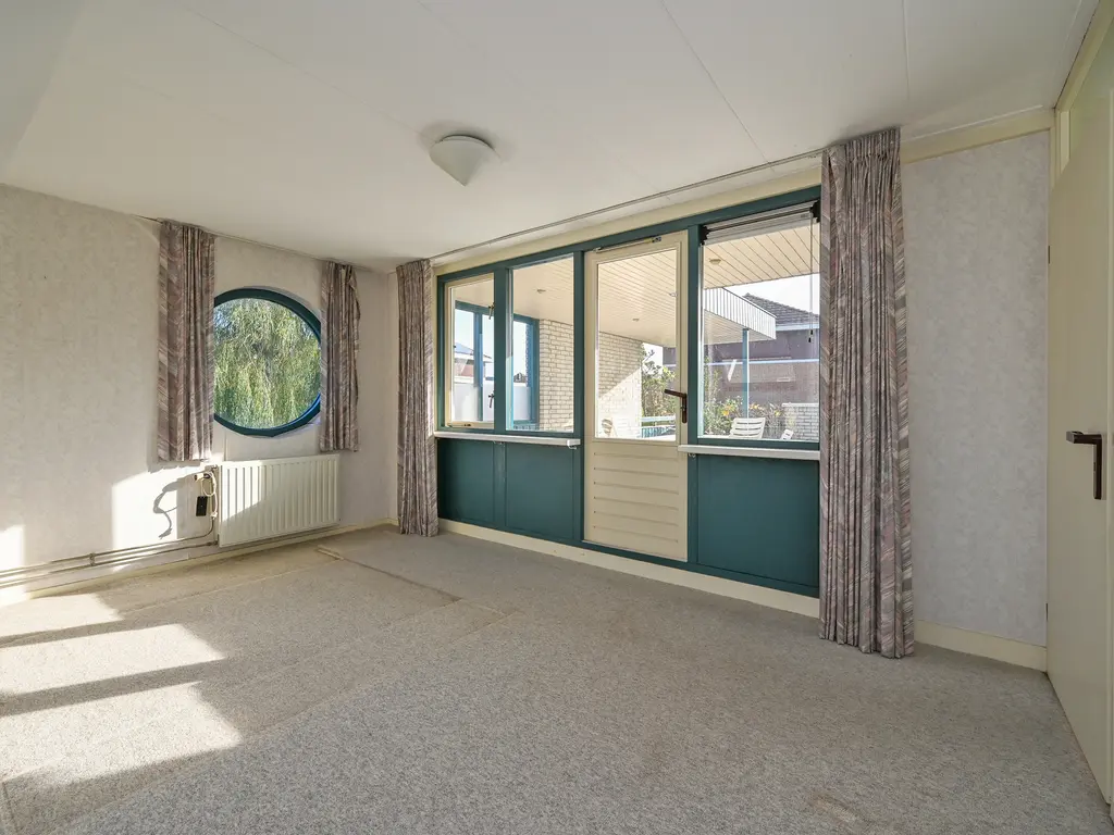 Burg Groot Enzerinksngl 69, MAASLAND