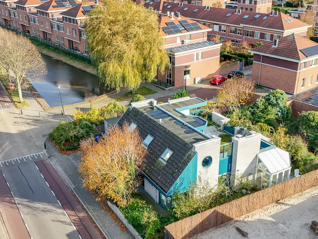 Burg Groot Enzerinksngl 69, MAASLAND