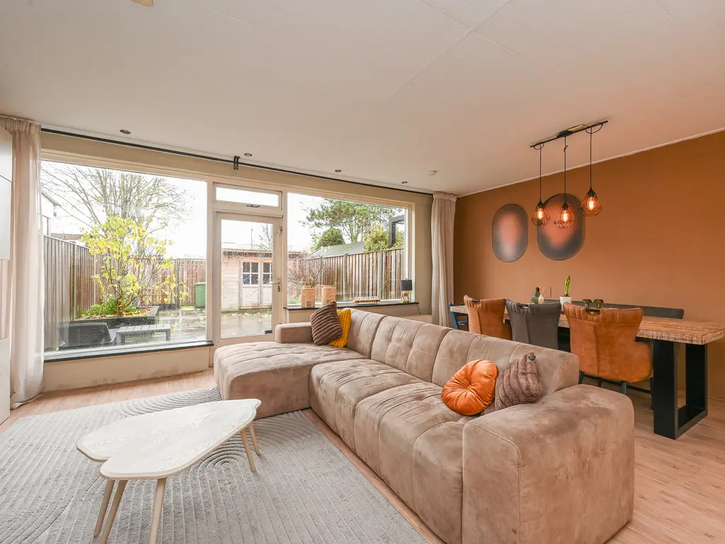 Van Eedenstraat 2, MAASSLUIS