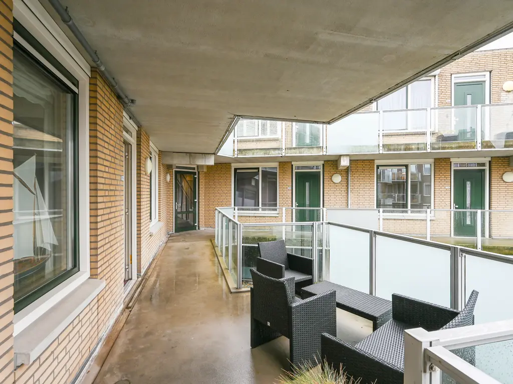 Fenacoliuslaan 118, MAASSLUIS