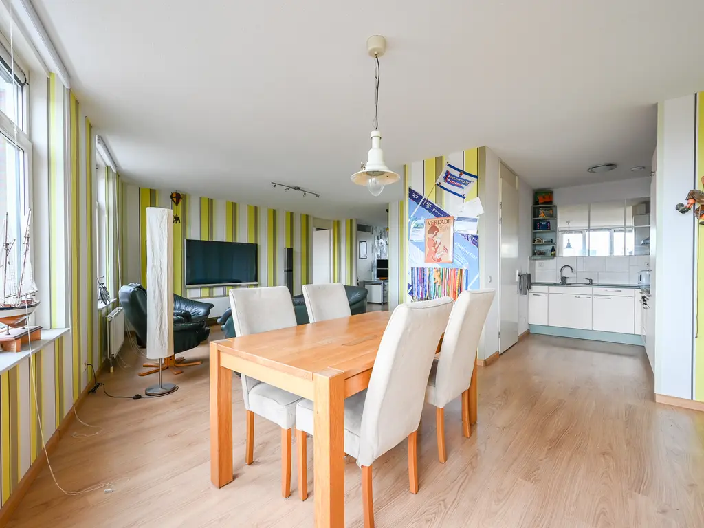 Fenacoliuslaan 118, MAASSLUIS