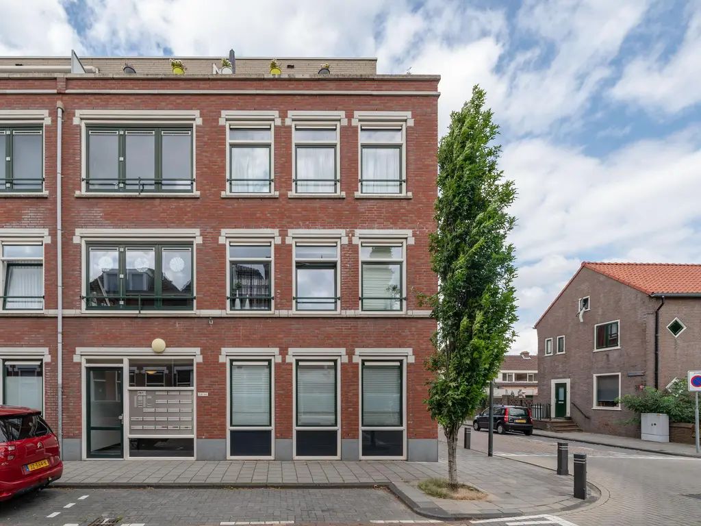 Fenacoliuslaan 118, MAASSLUIS