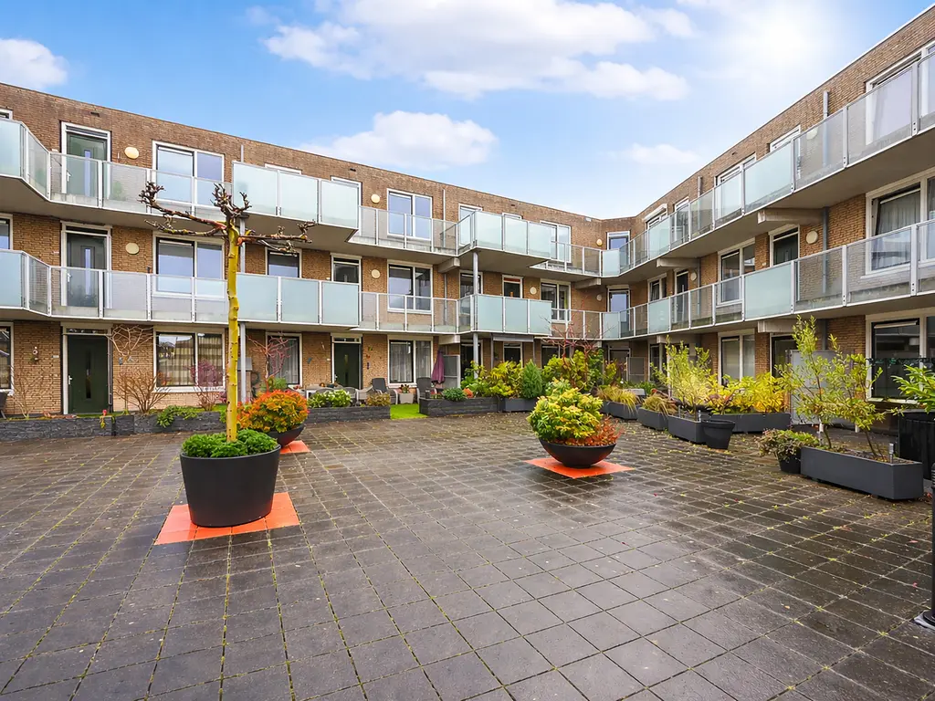 Fenacoliuslaan 118, MAASSLUIS