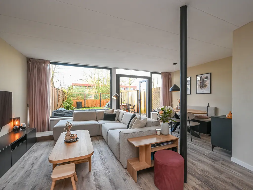 Pieter de Hoochstraat 4, MAASSLUIS