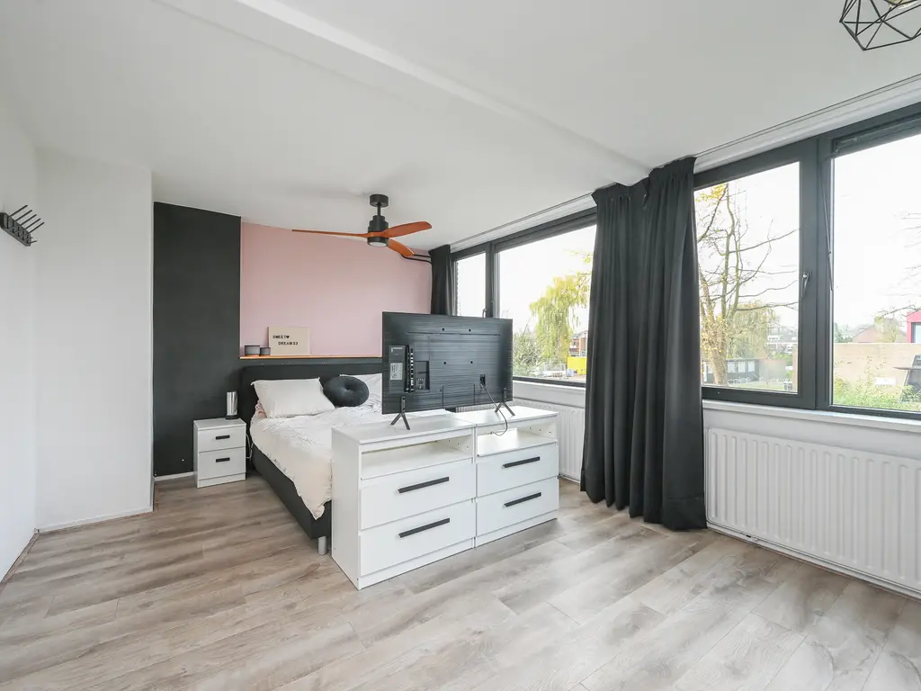 Pieter de Hoochstraat 4, MAASSLUIS