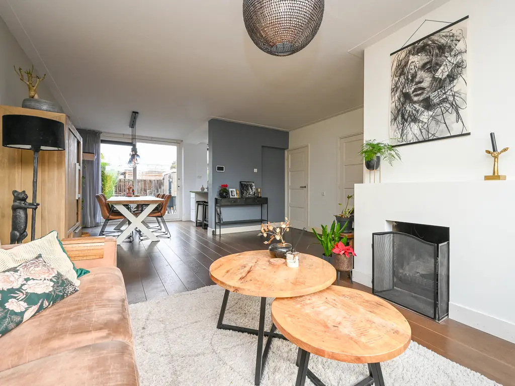 Lijsterlaan 136, MAASSLUIS