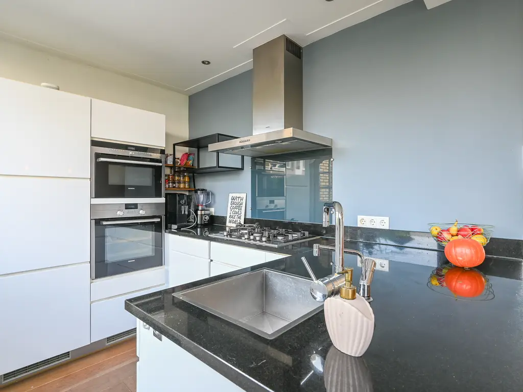 Lijsterlaan 136, MAASSLUIS