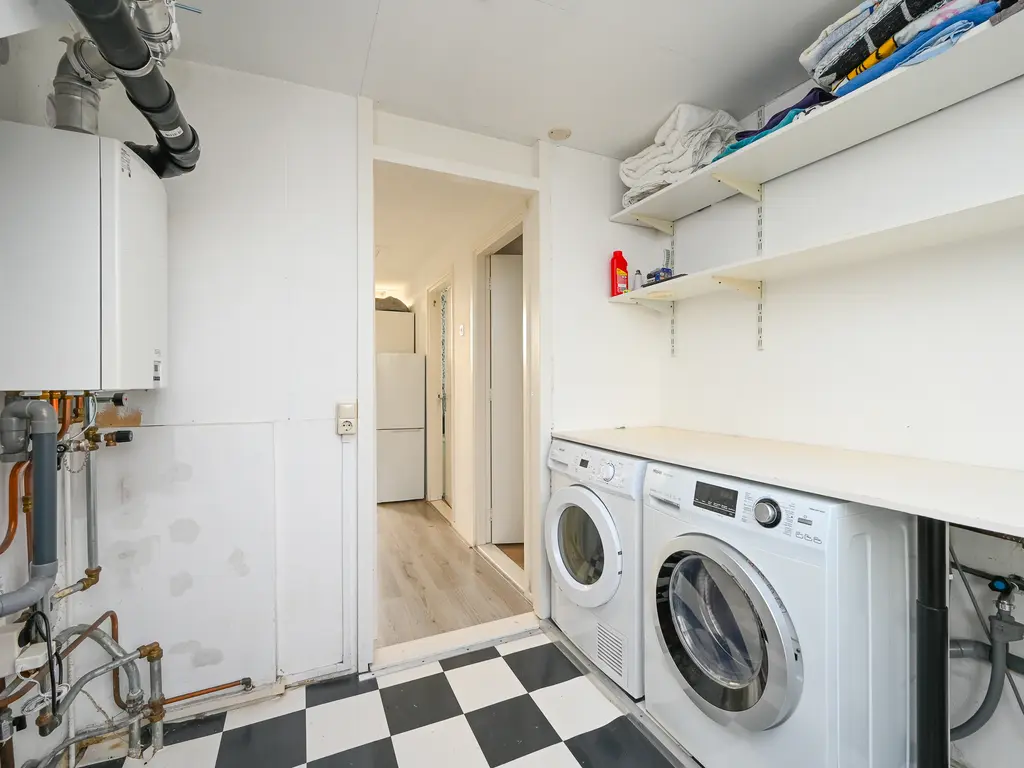 Lijsterlaan 136, MAASSLUIS