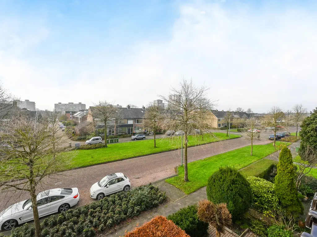 Lijsterlaan 136, MAASSLUIS