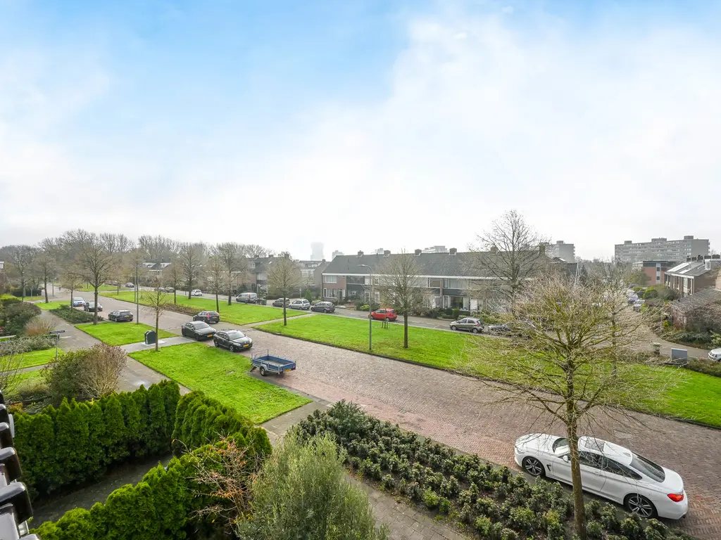 Lijsterlaan 136, MAASSLUIS