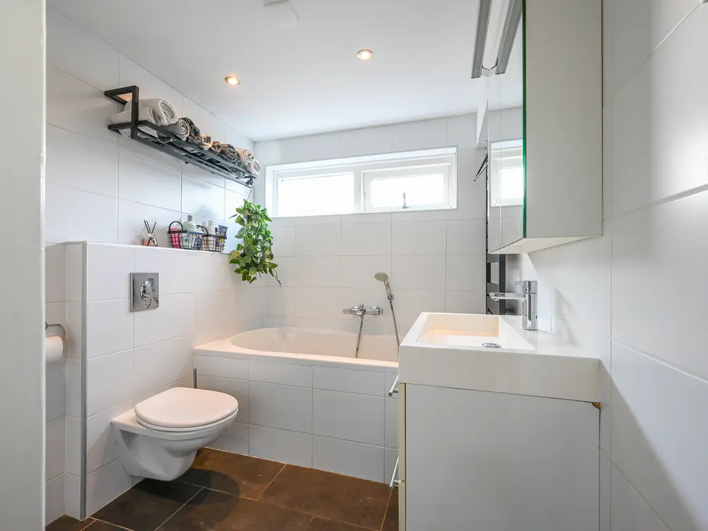 Lijsterlaan 136, MAASSLUIS