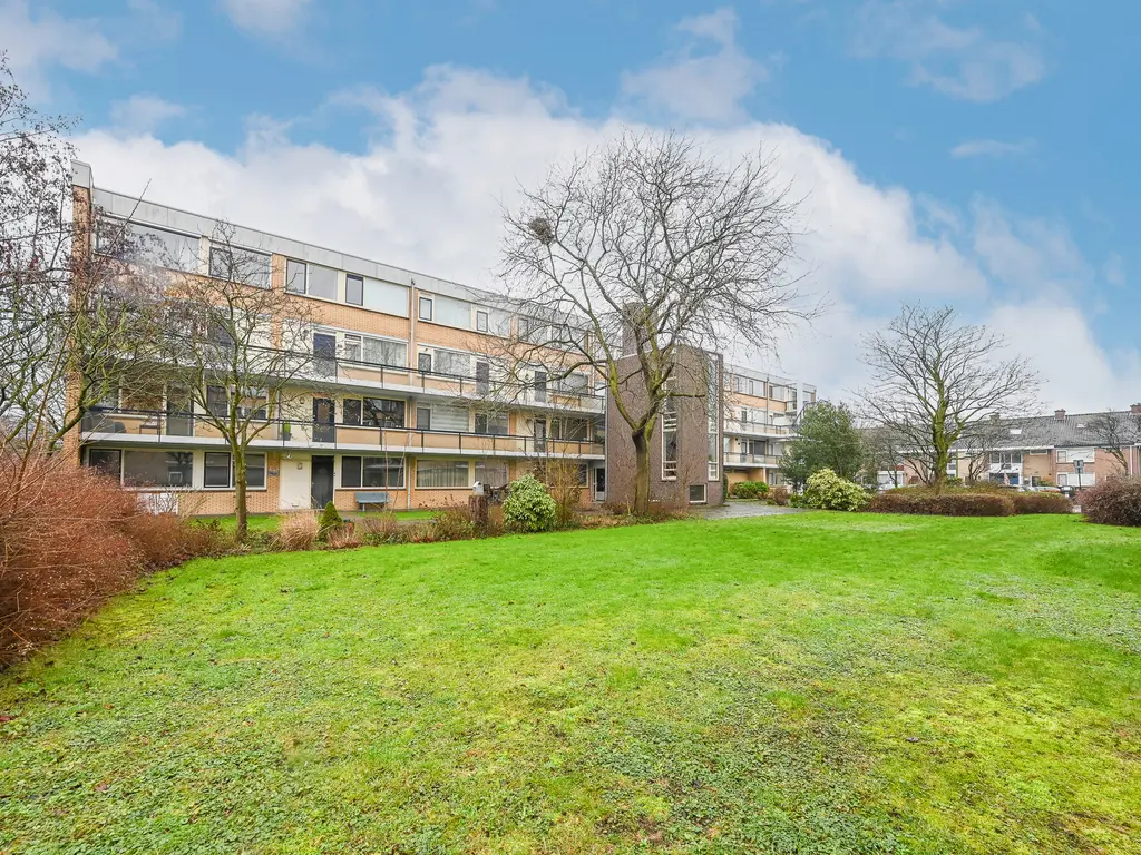 Schollevaarstraat 52, MAASSLUIS