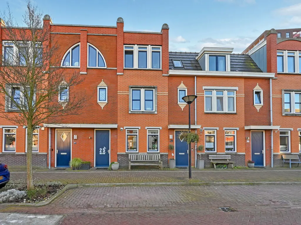 Vuurbaak 25, MAASSLUIS