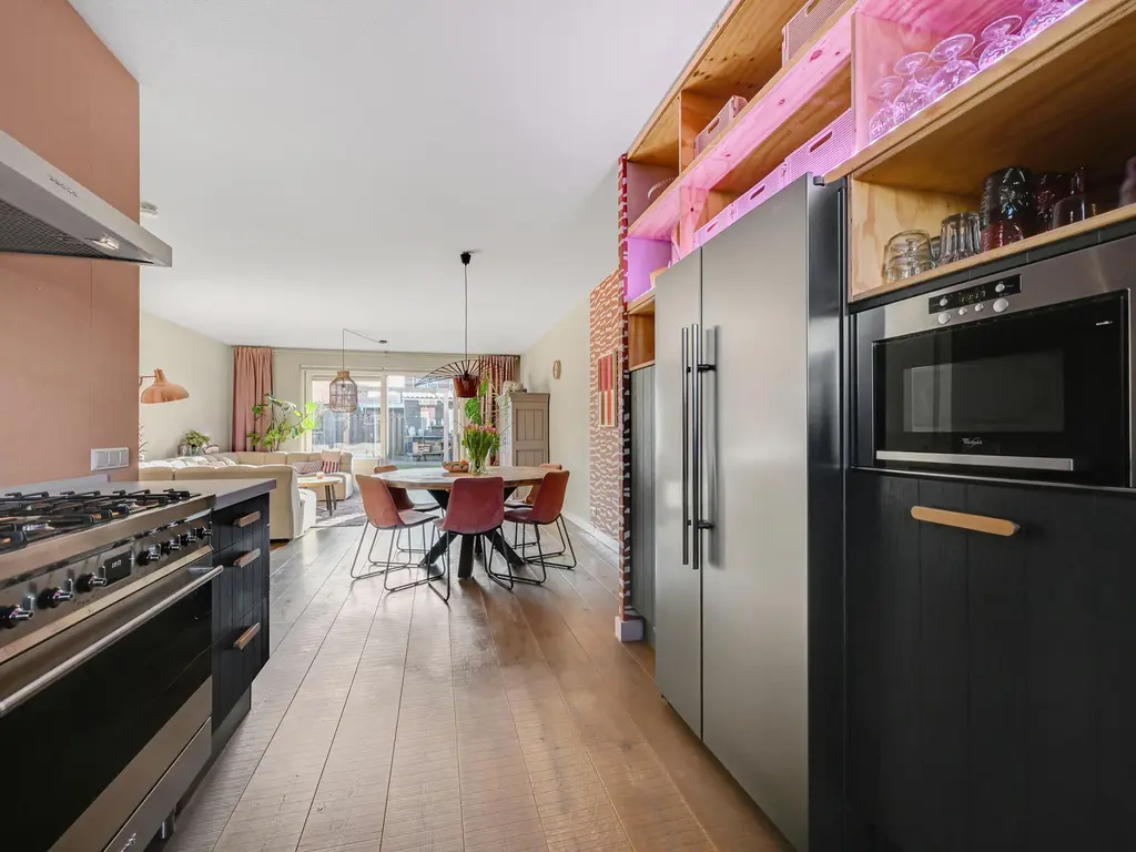 Vuurbaak 25, MAASSLUIS