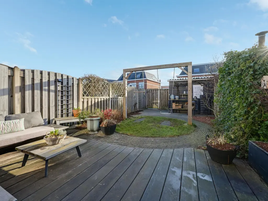 Vuurbaak 25, MAASSLUIS