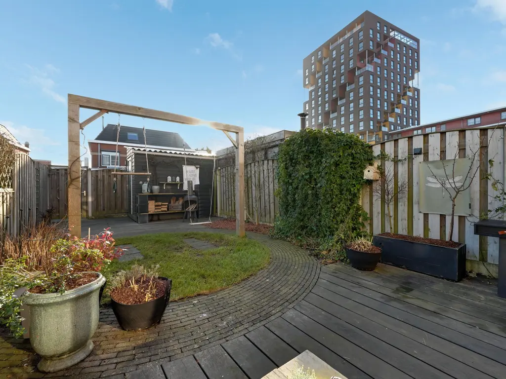 Vuurbaak 25, MAASSLUIS