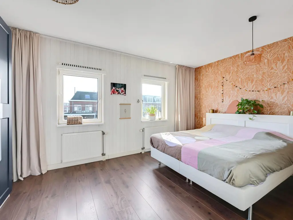 Vuurbaak 25, MAASSLUIS