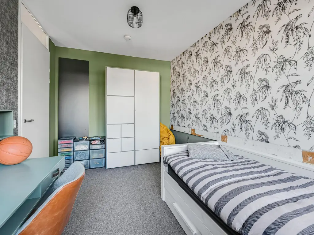 Vuurbaak 25, MAASSLUIS