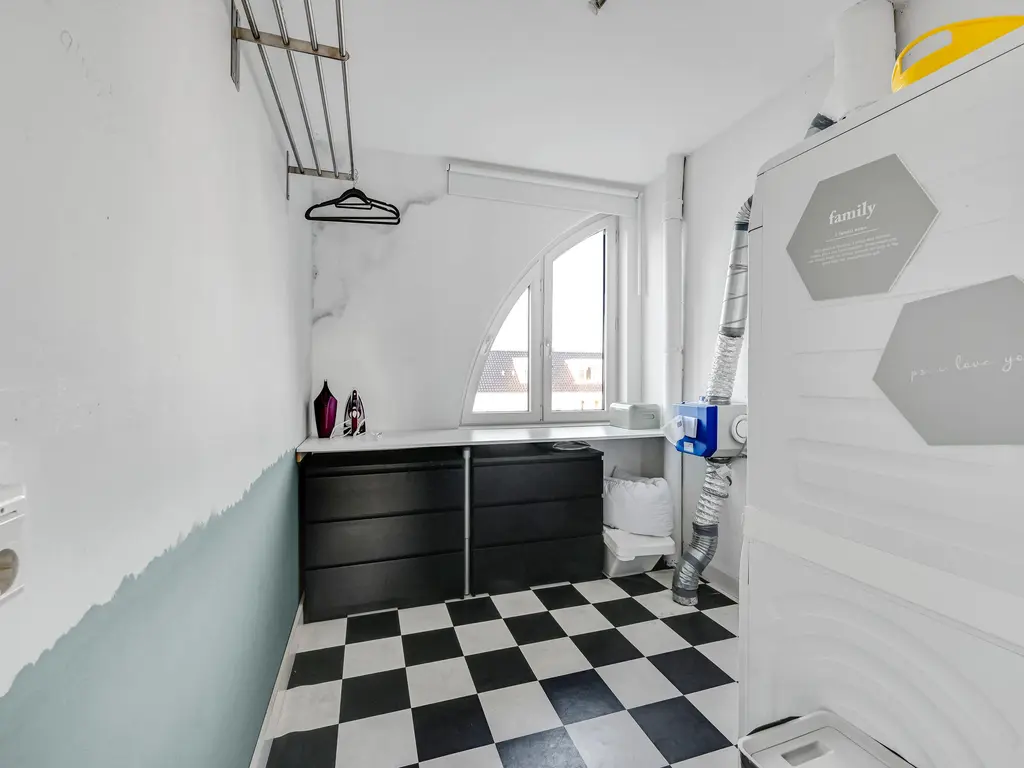 Vuurbaak 25, MAASSLUIS