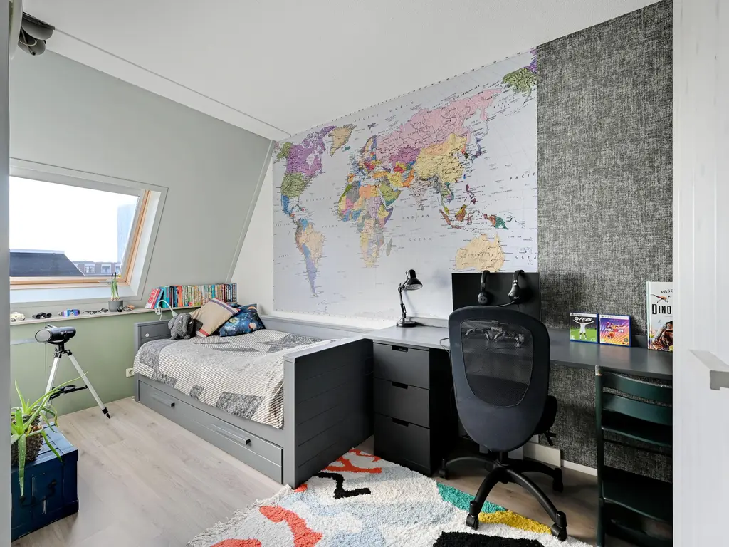 Vuurbaak 25, MAASSLUIS