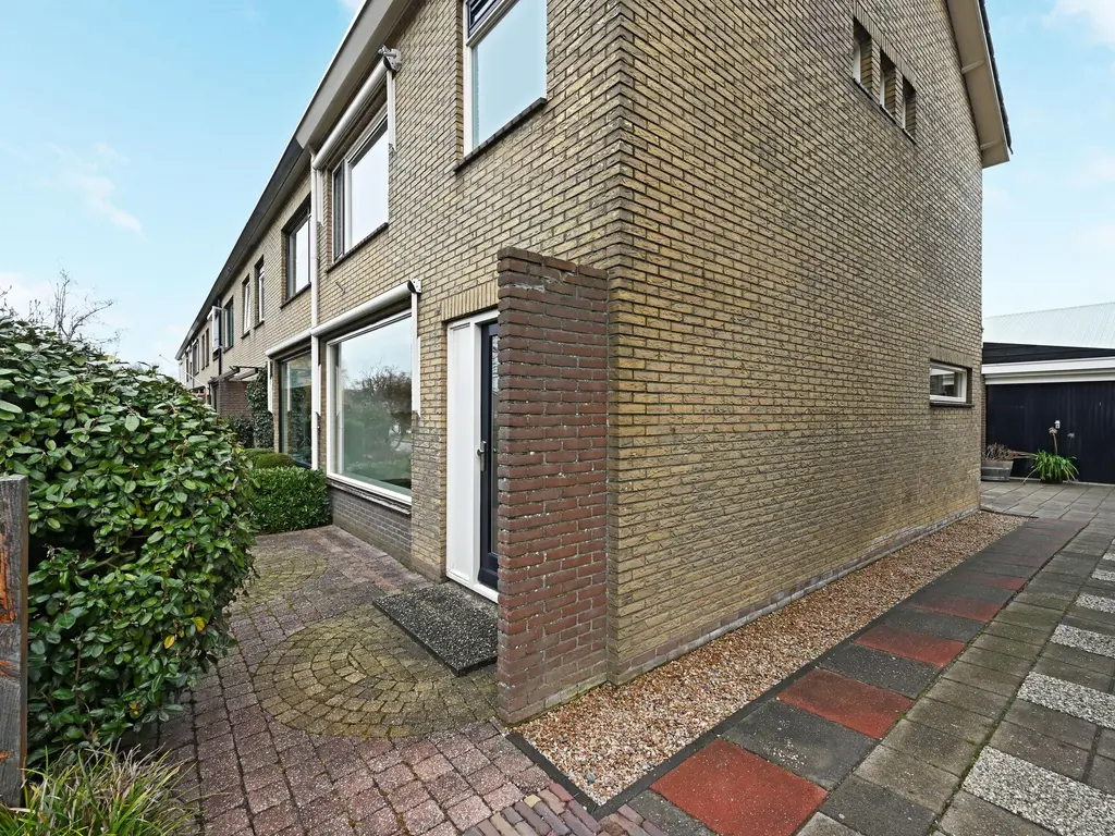 Hofsingel 17, MAASLAND