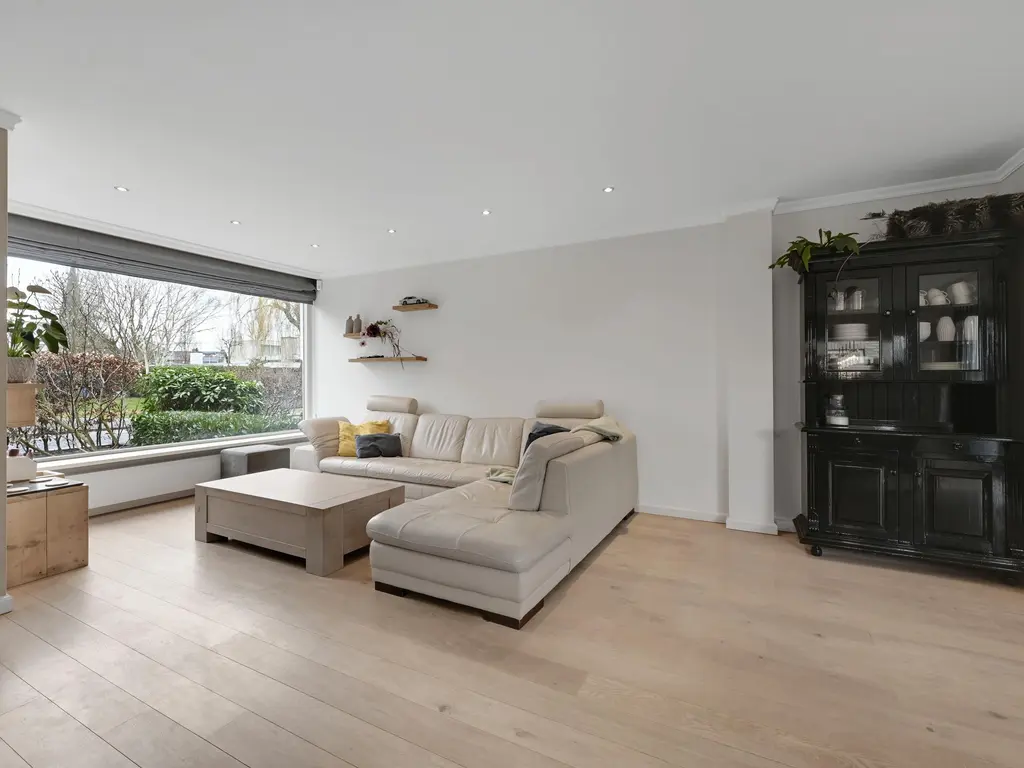 Hofsingel 17, MAASLAND