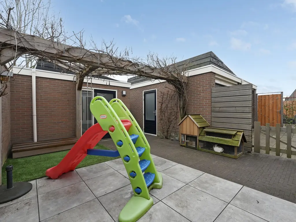 Hofsingel 17, MAASLAND