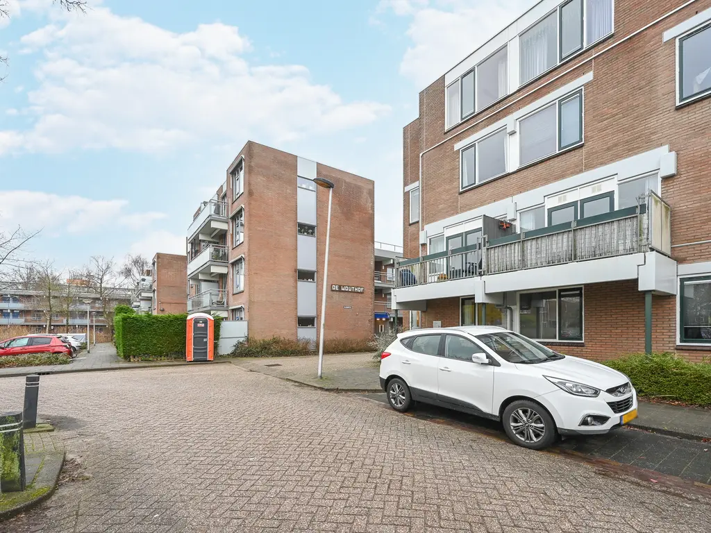Baarnhoeve 38, VLAARDINGEN