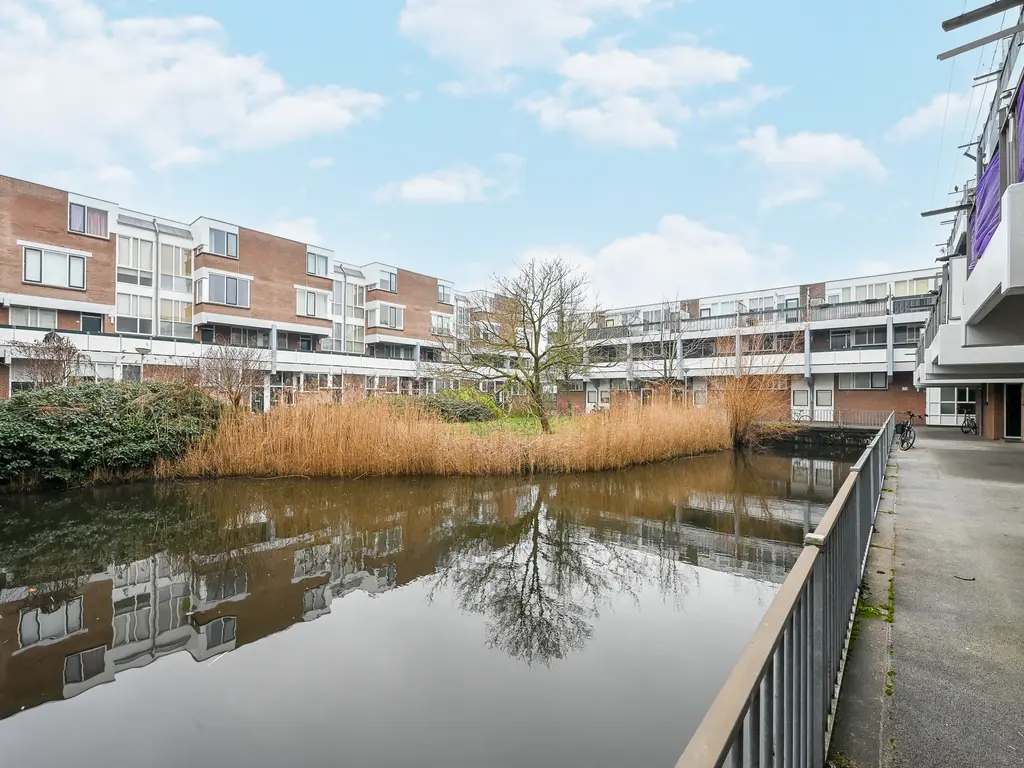 Baarnhoeve 38, VLAARDINGEN