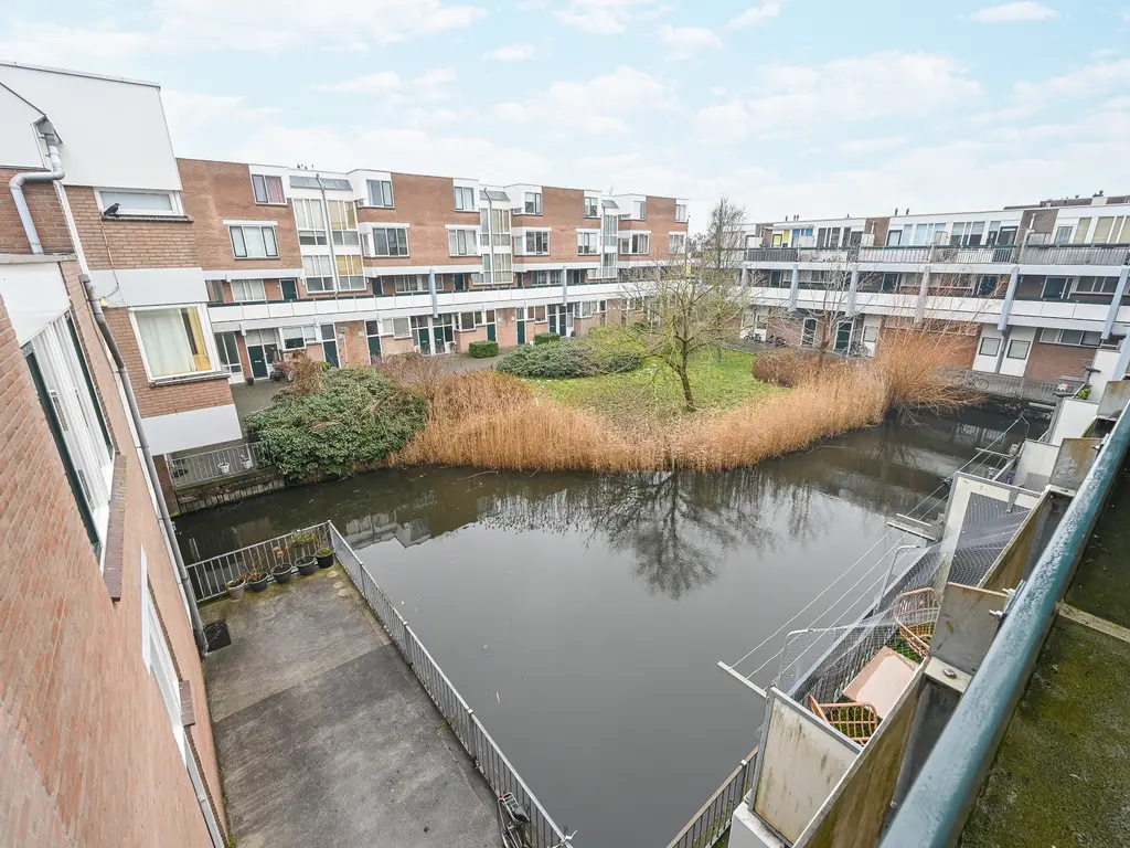 Baarnhoeve 38, VLAARDINGEN