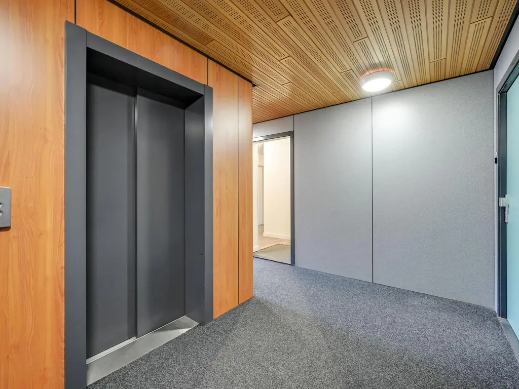 Peter van Anrooylaan 161, MAASSLUIS