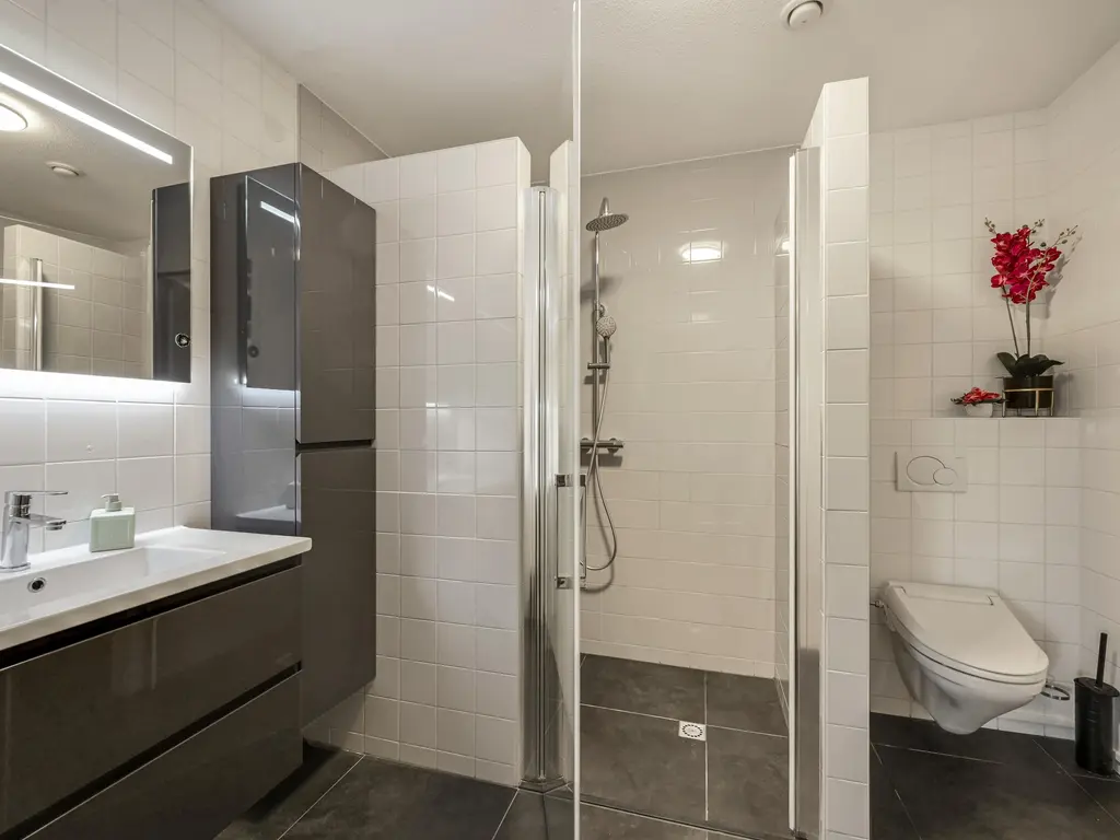 Peter van Anrooylaan 161, MAASSLUIS