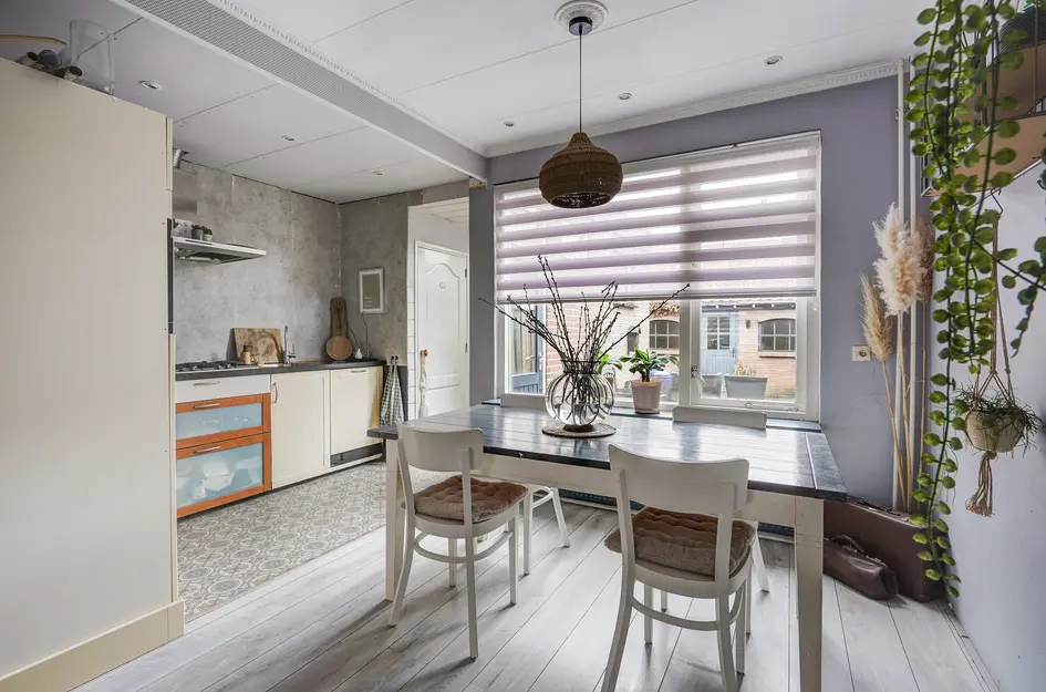 van de Kasteelestraat 84