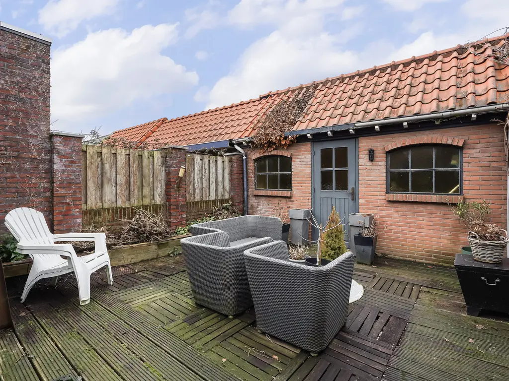 van de Kasteelestraat 84, 'S-GRAVENZANDE