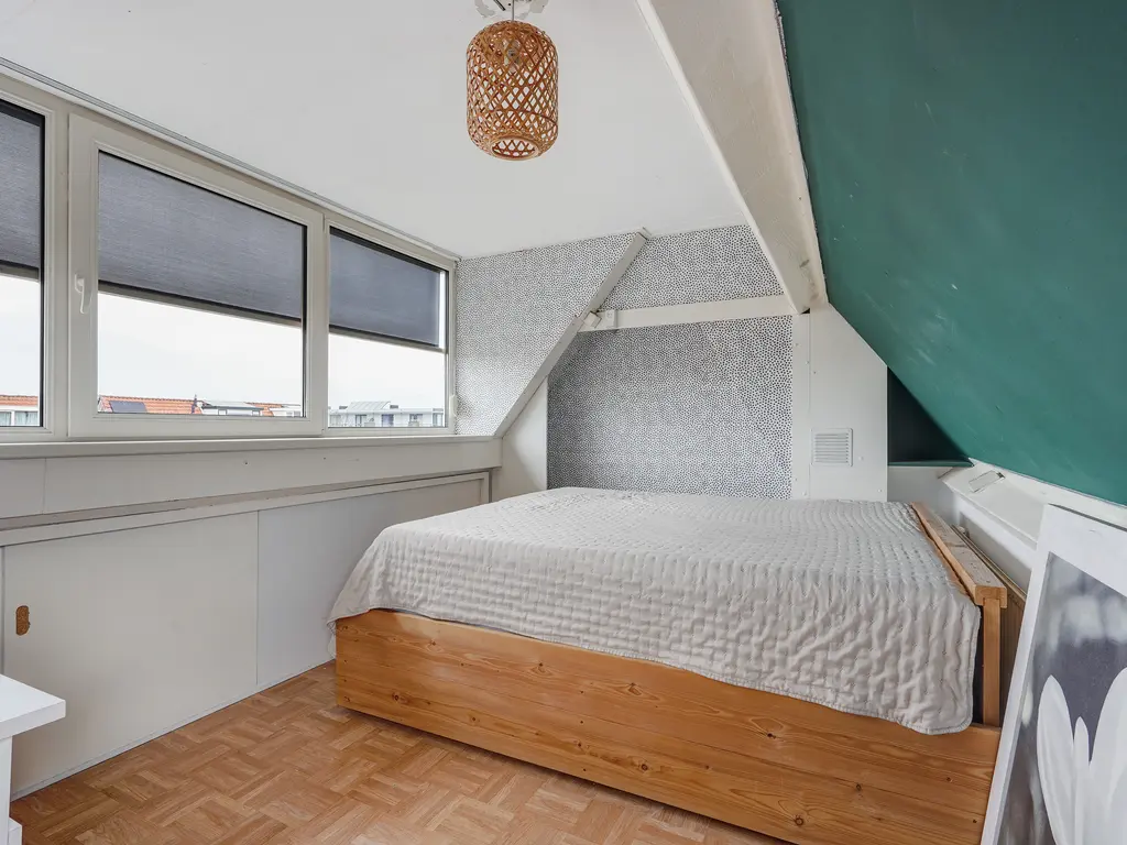 van de Kasteelestraat 84, 'S-GRAVENZANDE