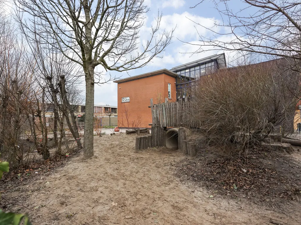 van de Kasteelestraat 84, 'S-GRAVENZANDE