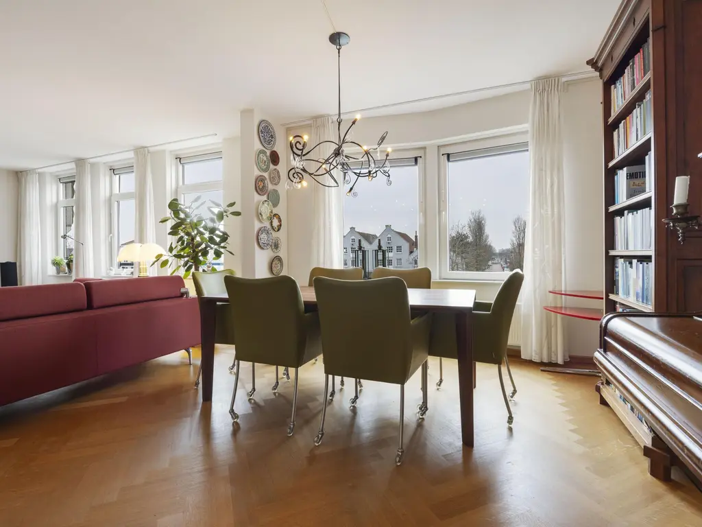 Haven 36B, MAASSLUIS