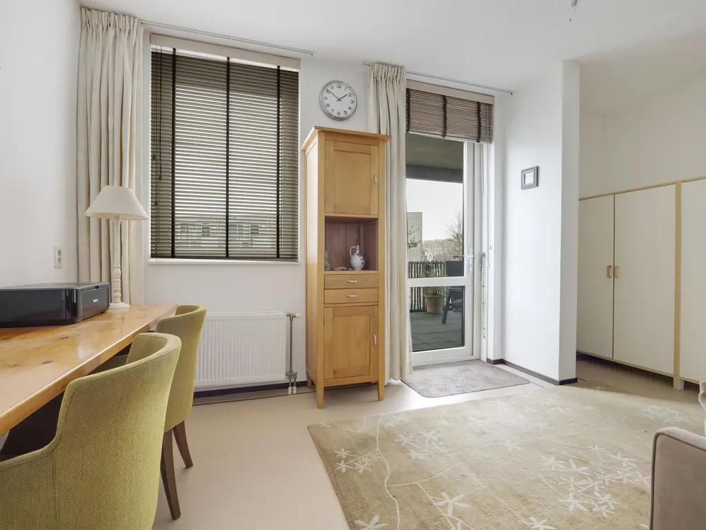 Haven 36B, MAASSLUIS