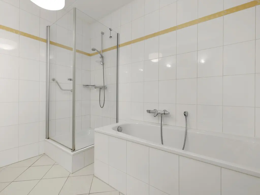 Haven 36B, MAASSLUIS