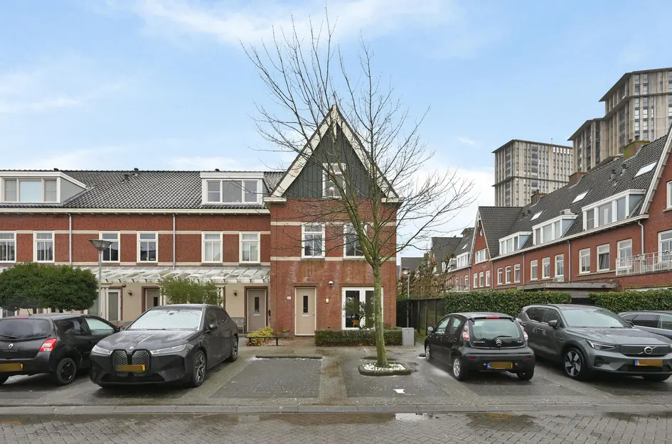 Job van der Zeelaan 43