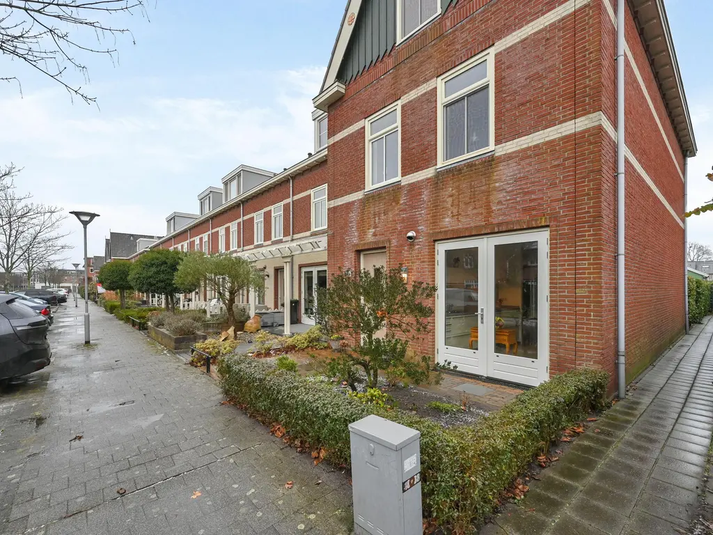 Job van der Zeelaan 43, MAASSLUIS