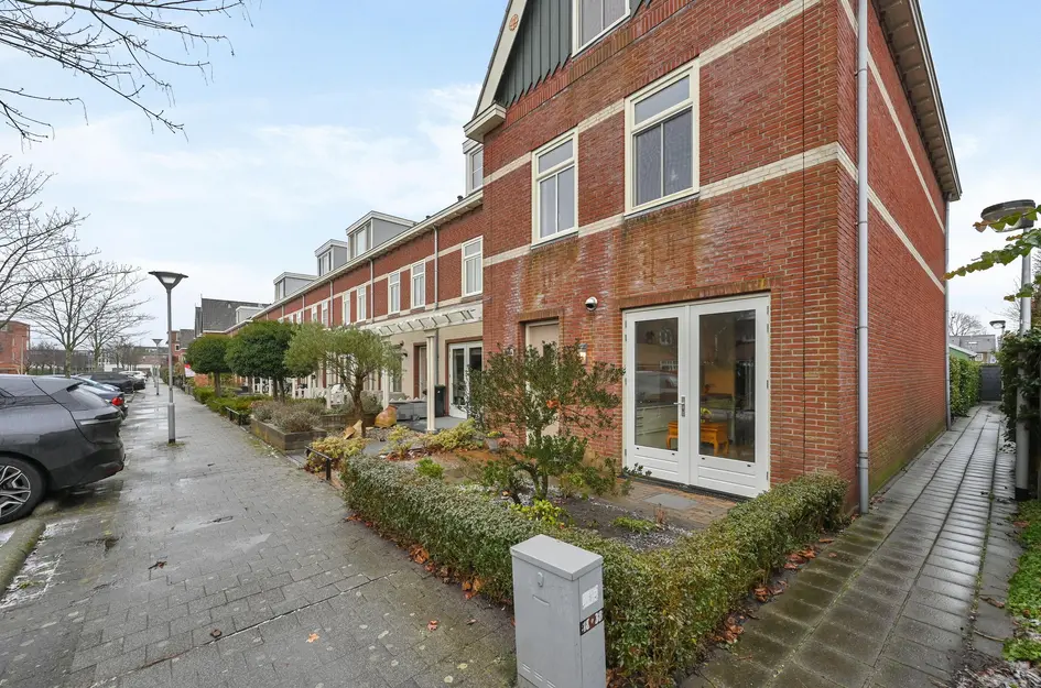 Job van der Zeelaan 43