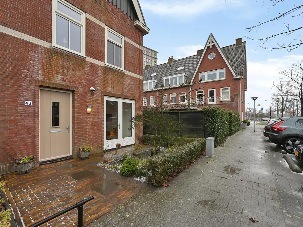 Job van der Zeelaan 43, MAASSLUIS