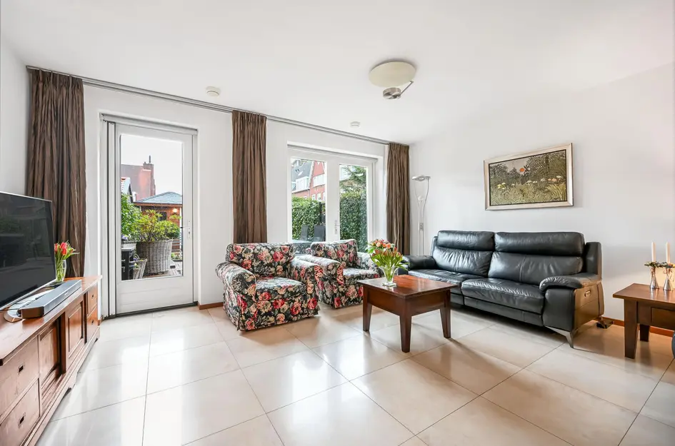 Job van der Zeelaan 43