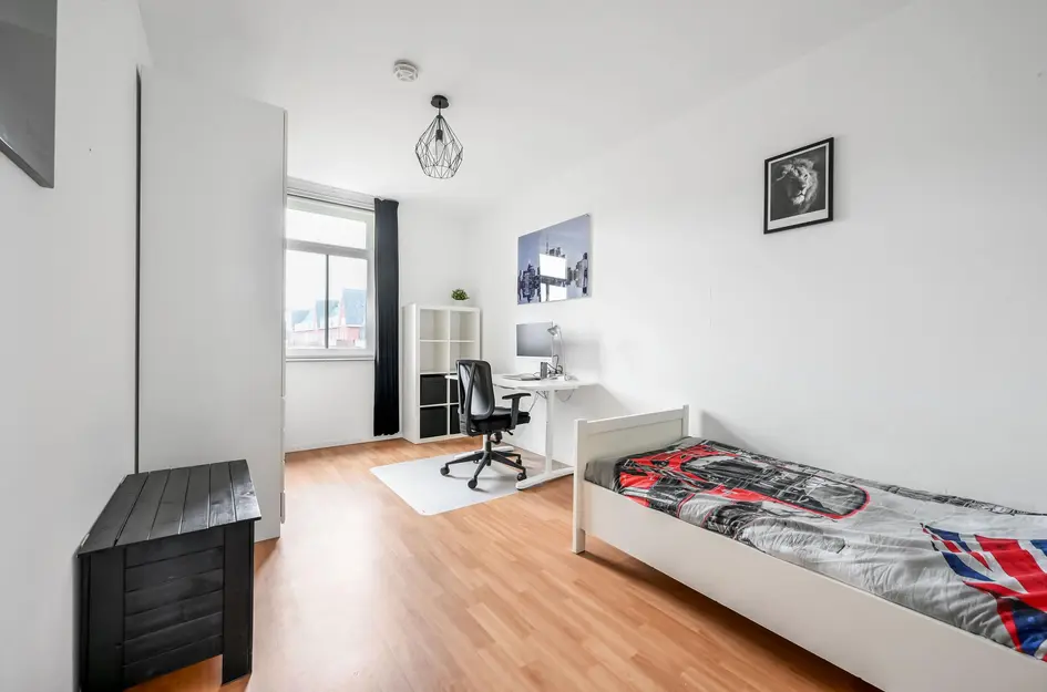 Job van der Zeelaan 43